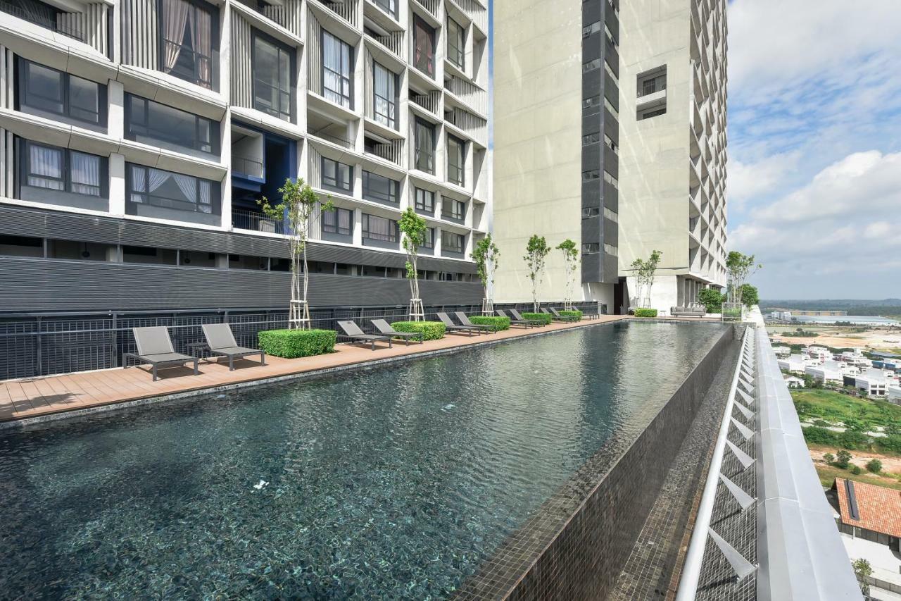 Tamarind Suites By Subhome Cyber Dzsaja Kültér fotó