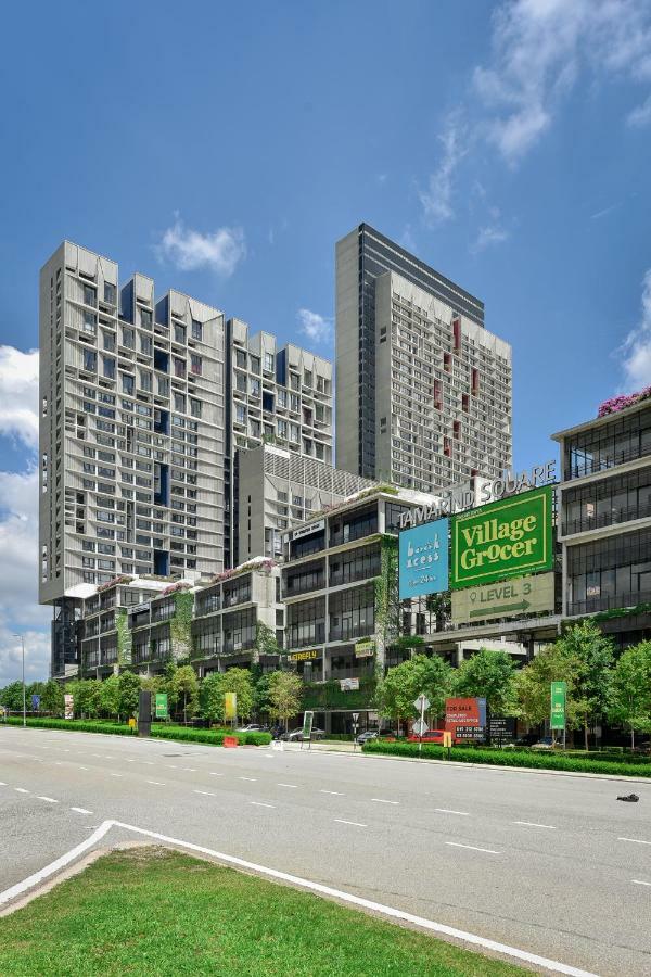 Tamarind Suites By Subhome Cyber Dzsaja Kültér fotó