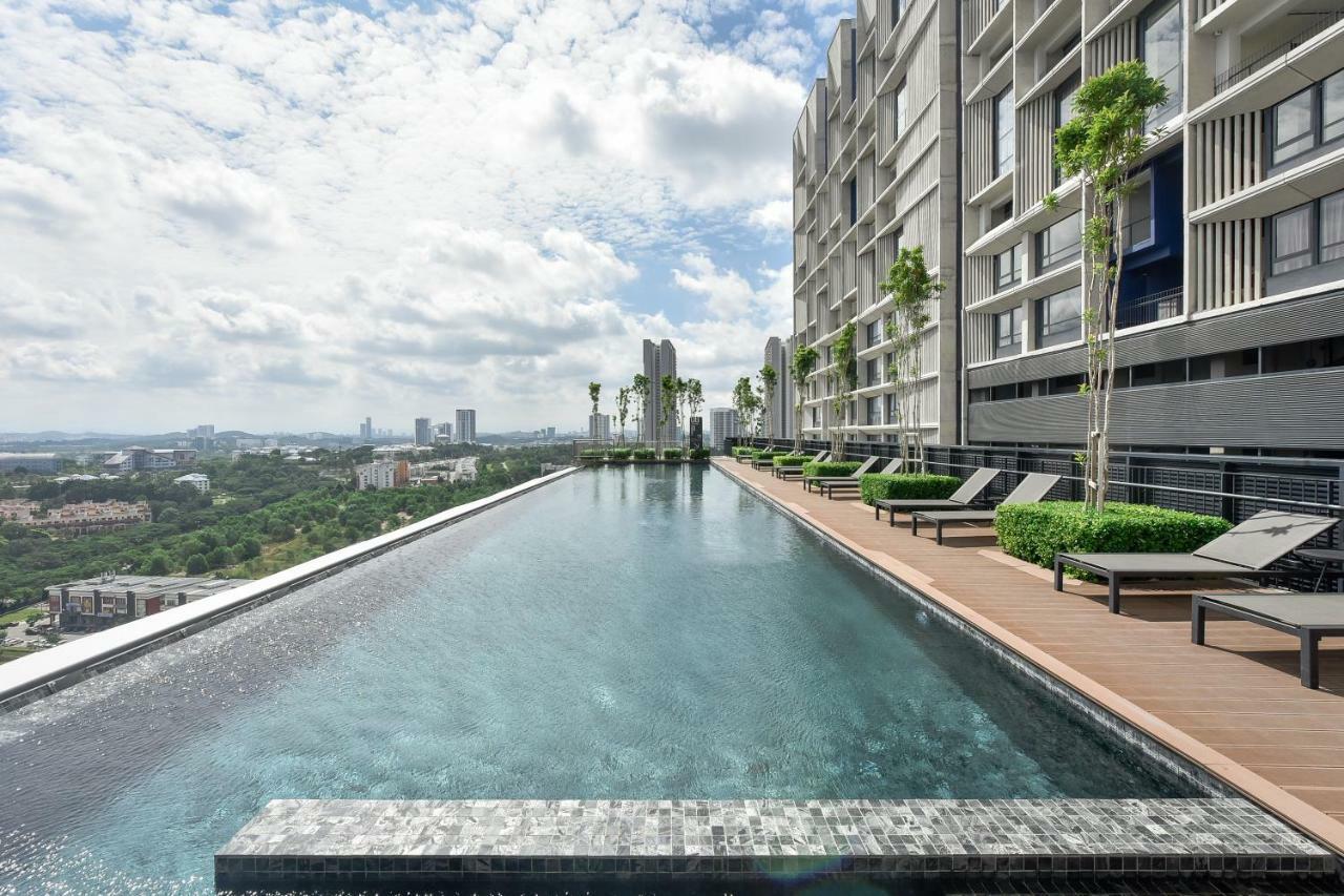 Tamarind Suites By Subhome Cyber Dzsaja Kültér fotó