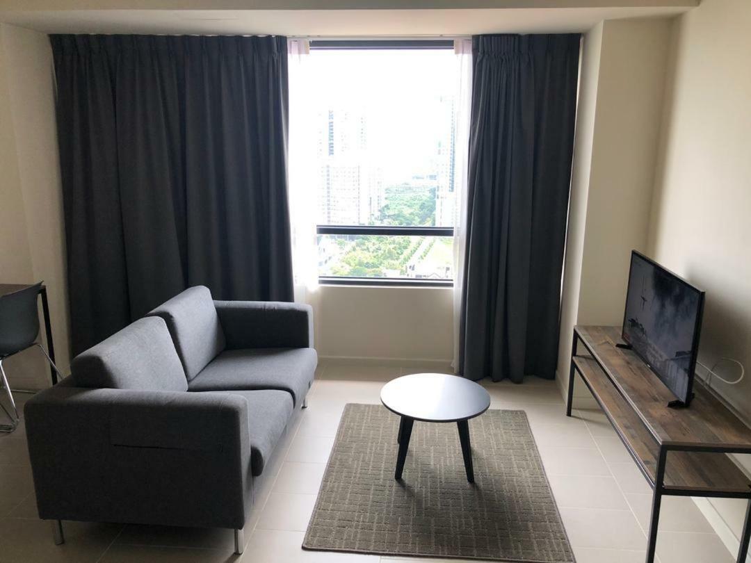 Tamarind Suites By Subhome Cyber Dzsaja Kültér fotó